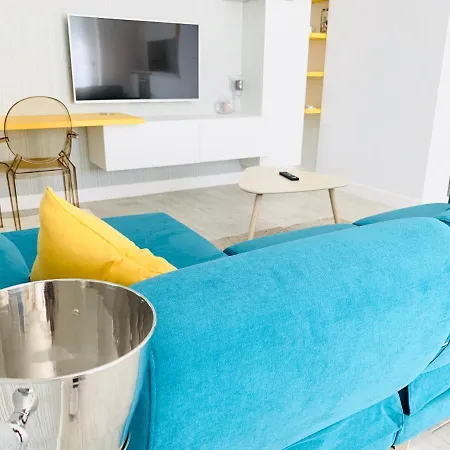 Yellow Spot Apartament