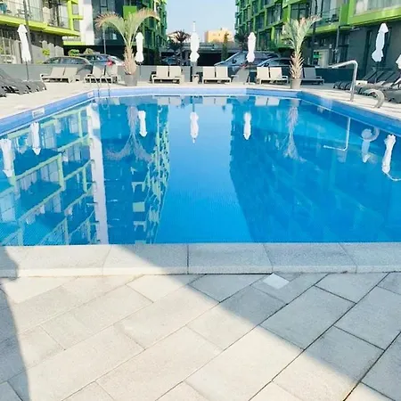 Apartment Yellow Spot Apartament Navodari