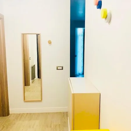 Yellow Spot Apartament Apartment Navodari